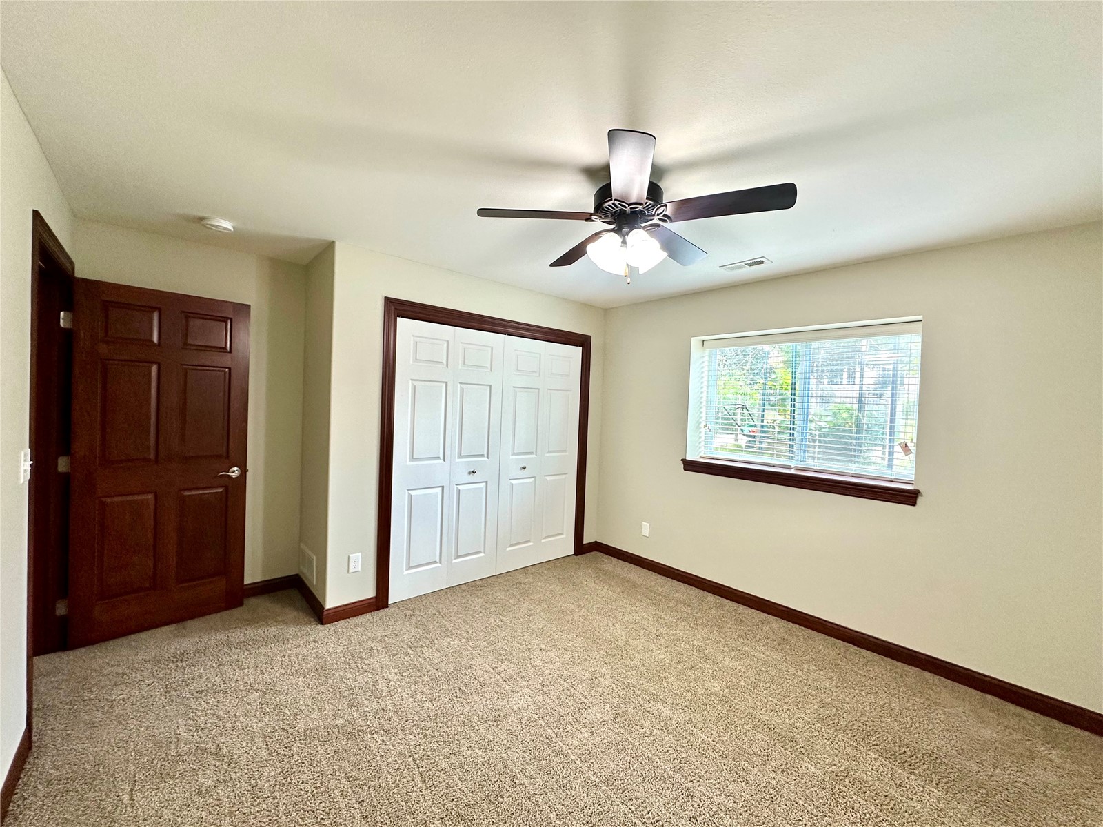 8412 Kensington Drive NE Cedar Rapids IA 52402