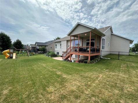8412 Kensington Drive NE Cedar Rapids IA 52402