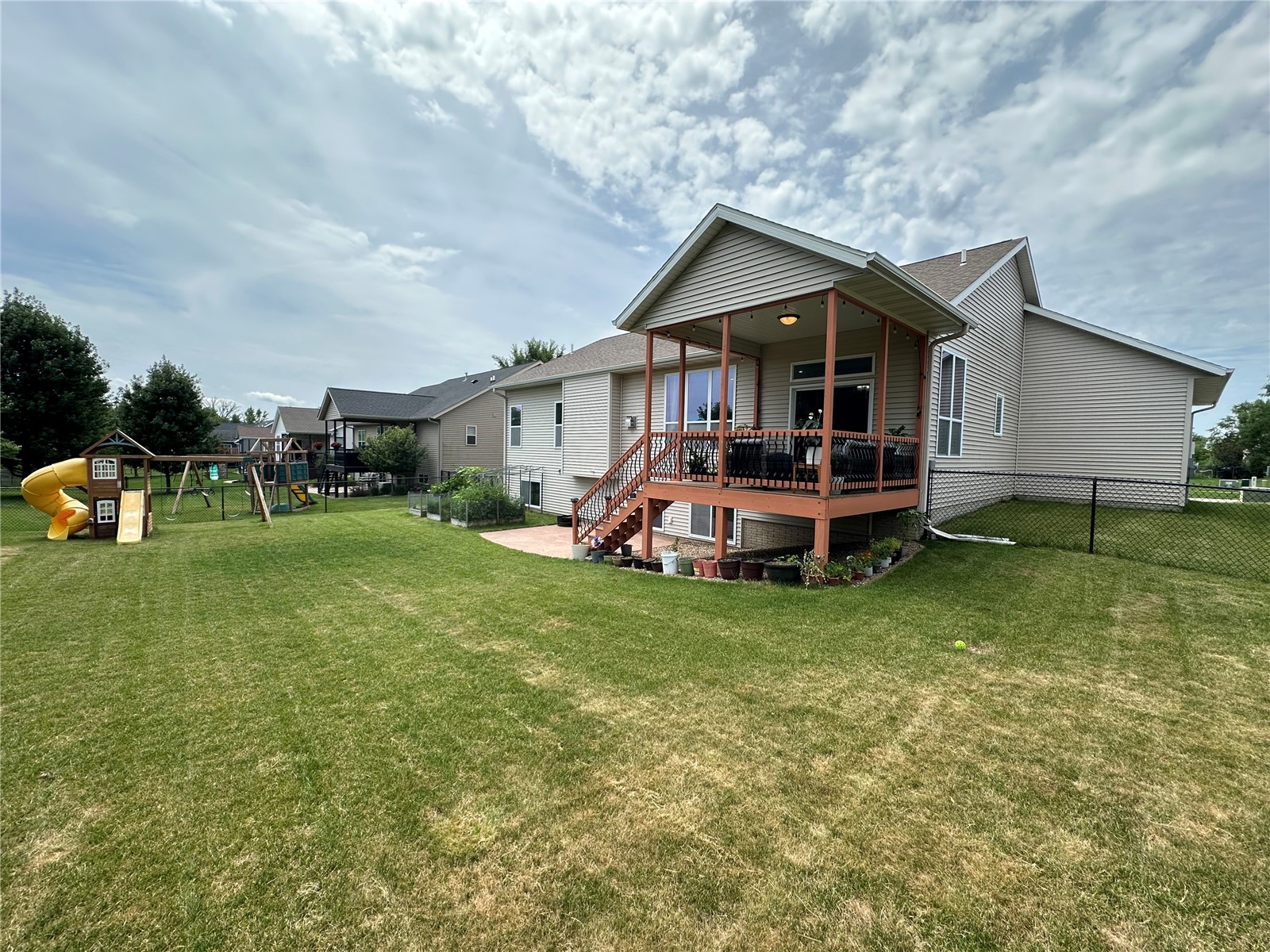8412 Kensington Drive NE Cedar Rapids IA 52402