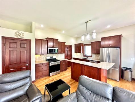 8412 Kensington Drive NE Cedar Rapids IA 52402
