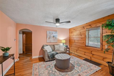 873 Paralta Road Springville IA 52336