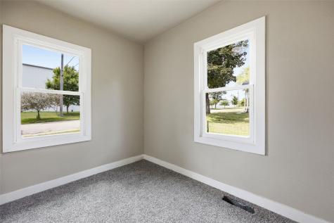 3015 2nd Avenue SE Cedar Rapids IA 52403