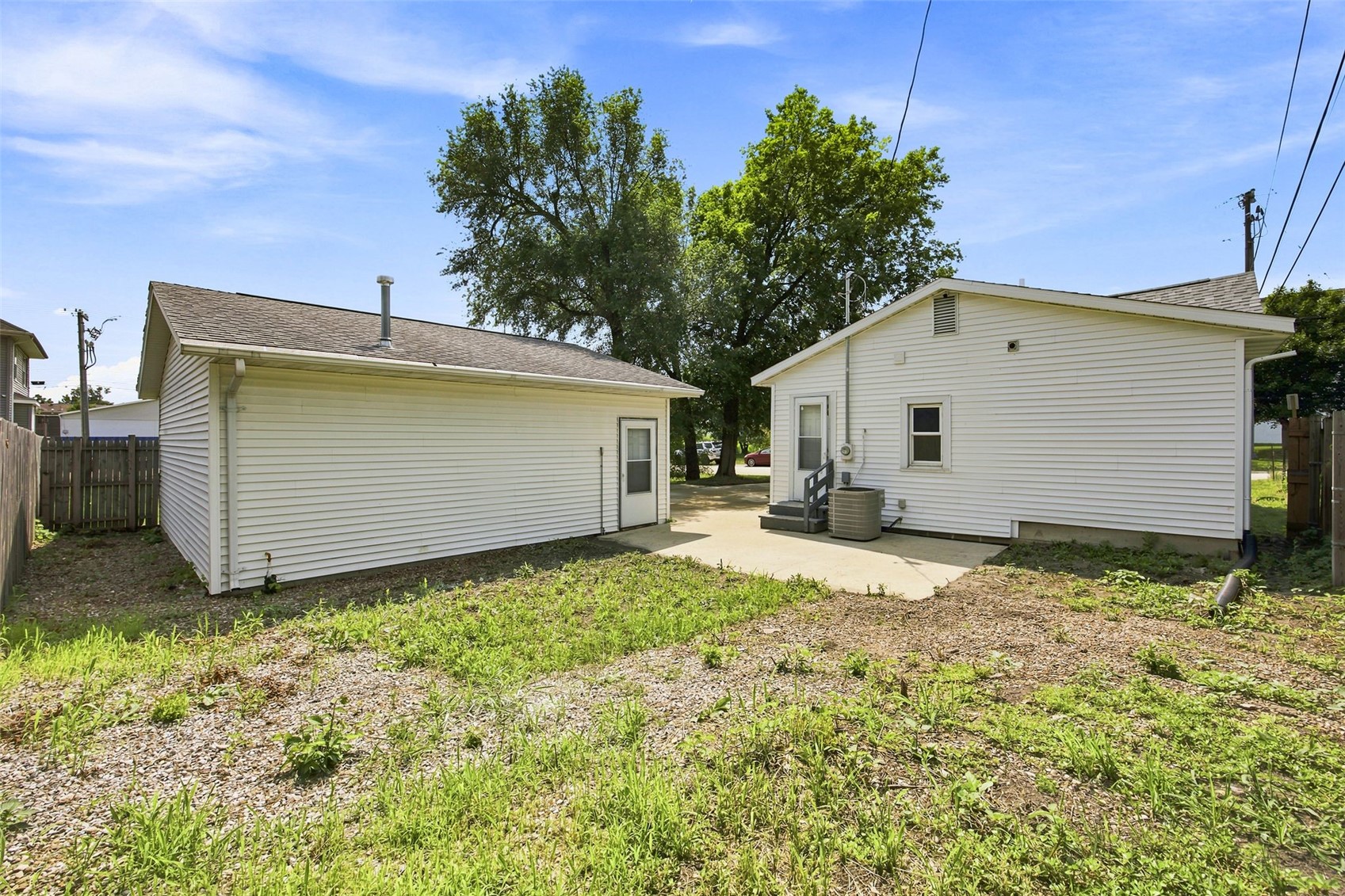 3015 2nd Avenue SE Cedar Rapids IA 52403