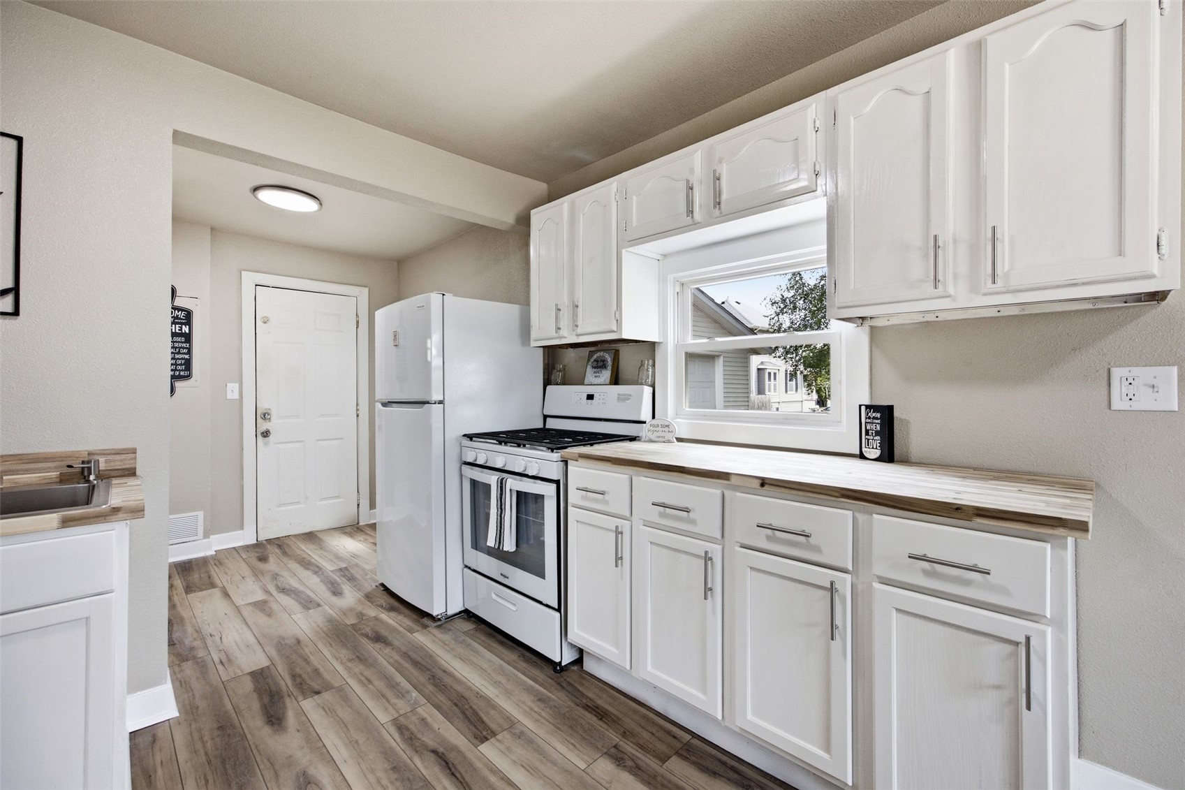 3015 2nd Avenue SE Cedar Rapids IA 52403