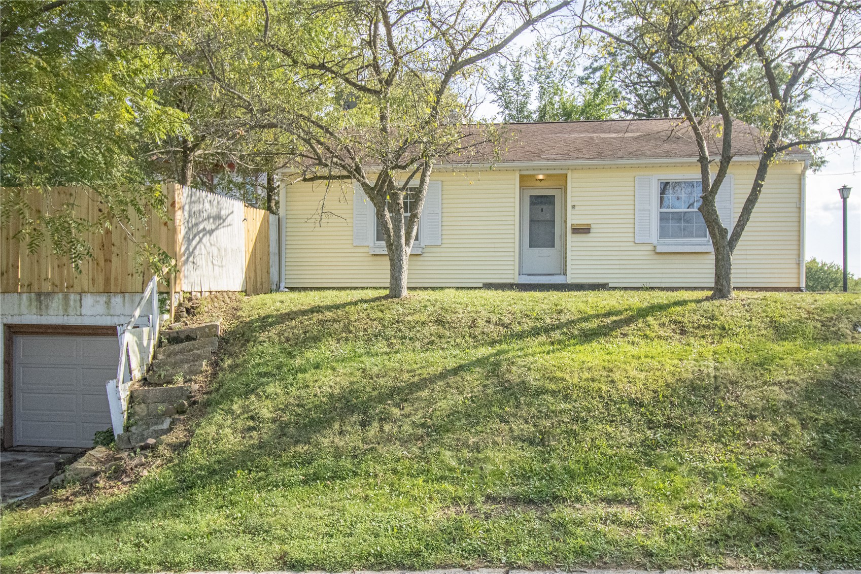 201 E 3rd Street Anamosa IA 52205