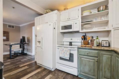 123 2nd Avenue SW Mt Vernon IA 52314