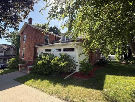123 2nd Avenue SW Mt Vernon IA 52314