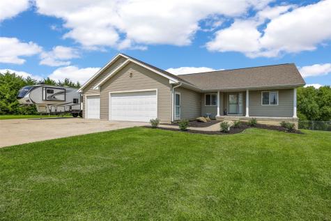 22980 105th Street Anamosa IA 52205