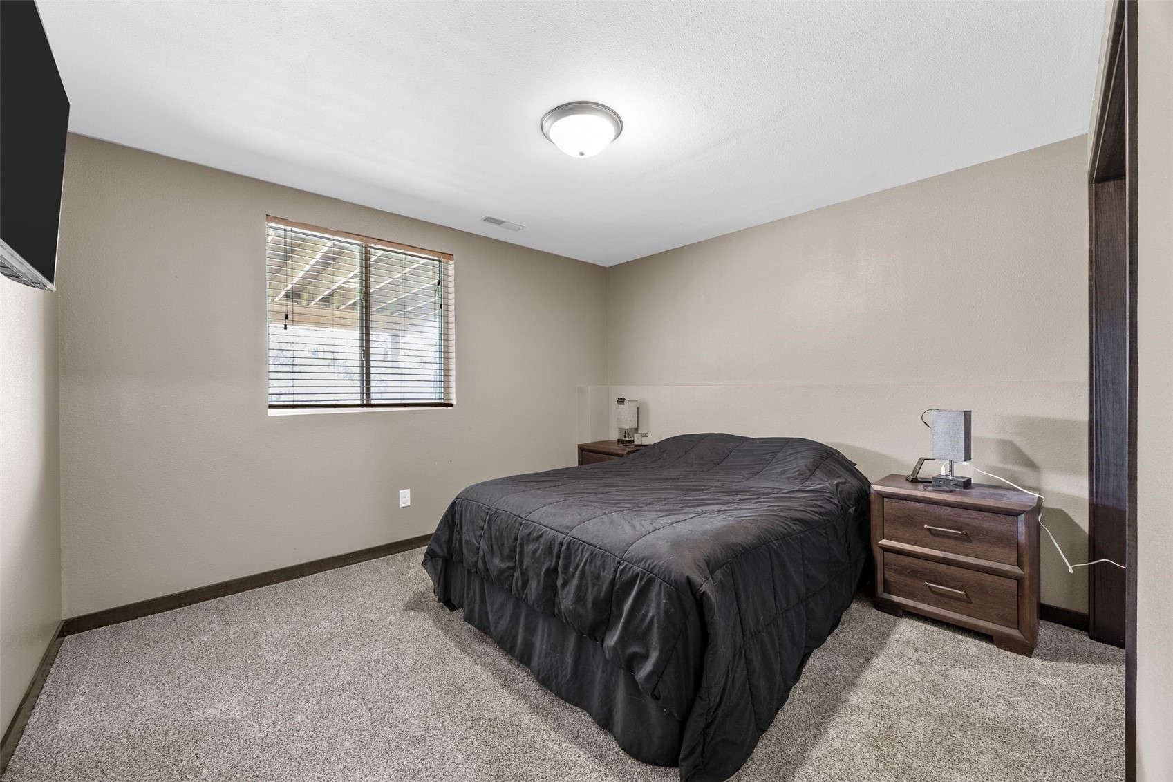 22980 105th Street Anamosa IA 52205