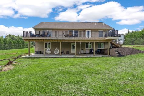 22980 105th Street Anamosa IA 52205
