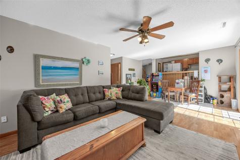 1711 Hamer NW Cedar Rapids IA 52405