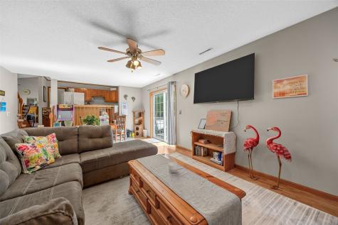 1711 Hamer NW Cedar Rapids IA 52405