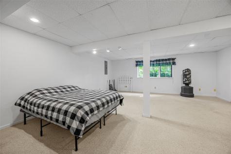 1711 Hamer NW Cedar Rapids IA 52405