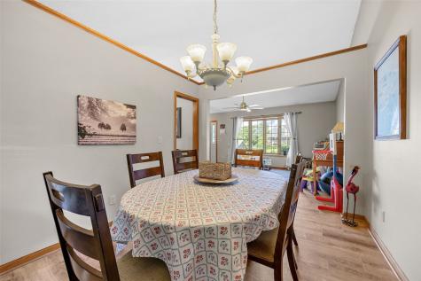 1711 Hamer NW Cedar Rapids IA 52405