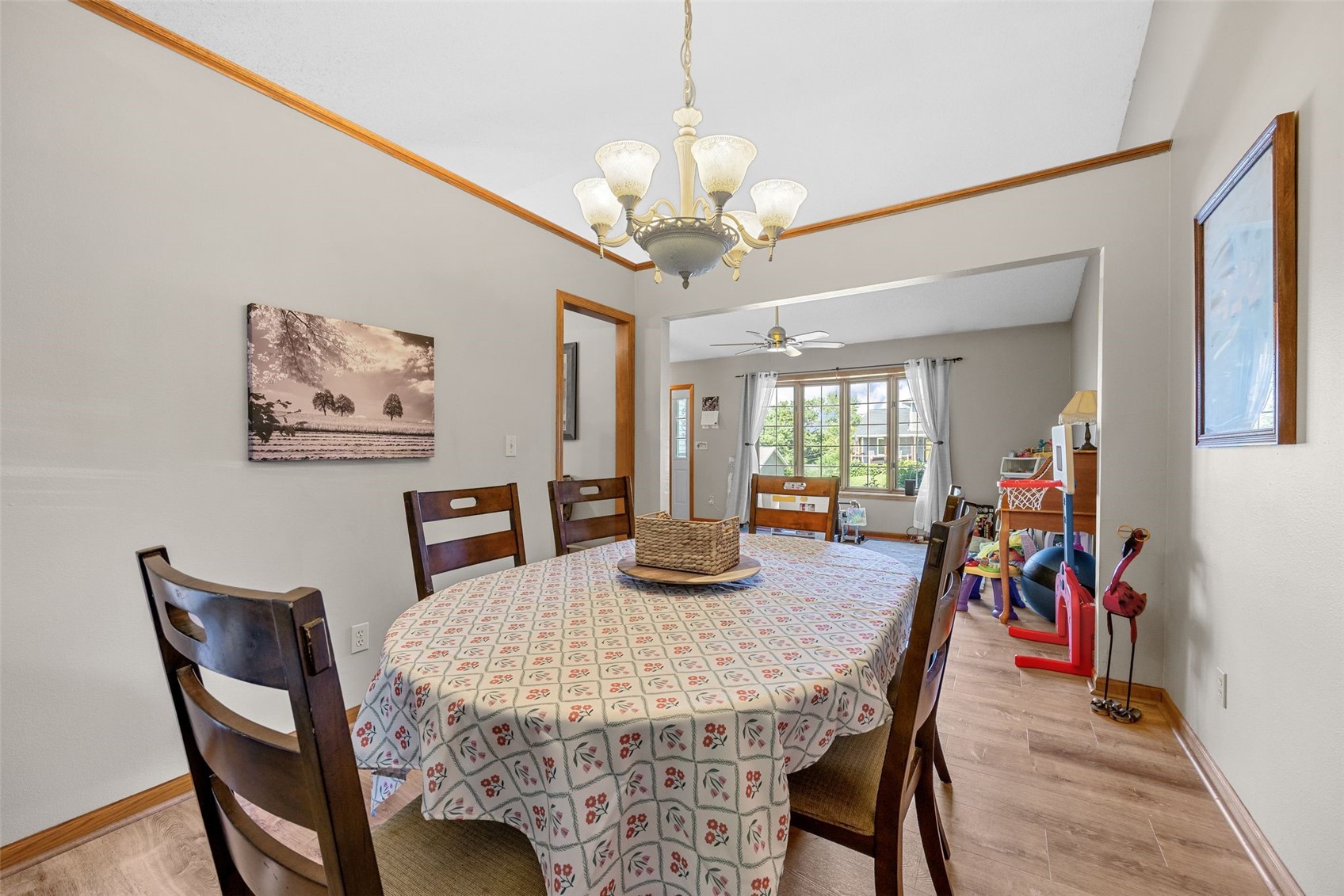 1711 Hamer NW Cedar Rapids IA 52405