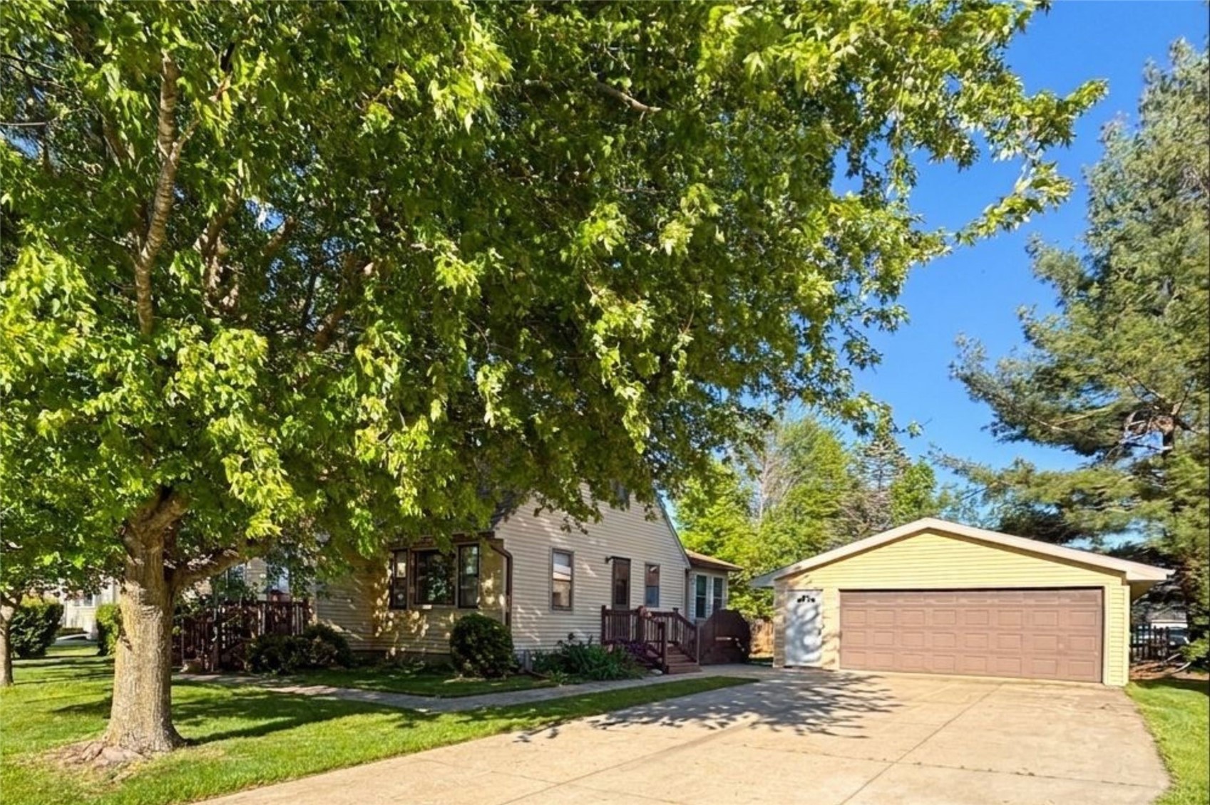 829 Timberline Road Monticello IA 52310