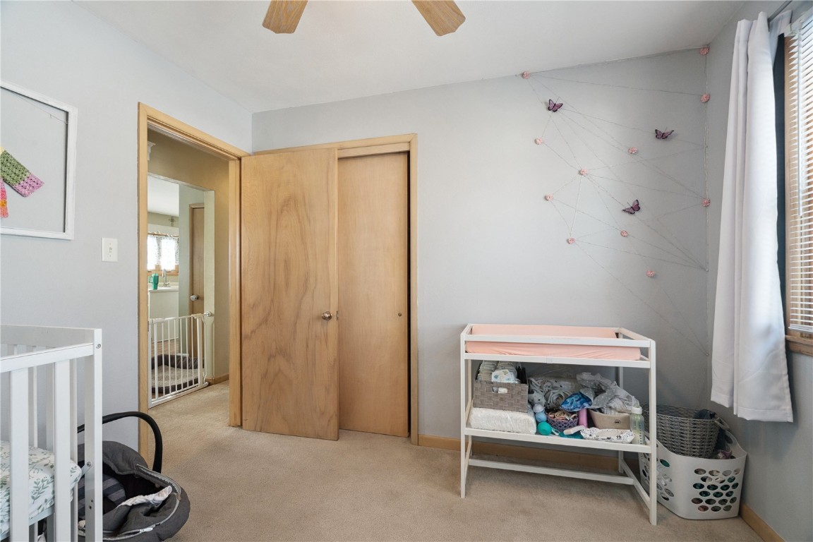 330 26th Street NW Cedar Rapids IA 52405