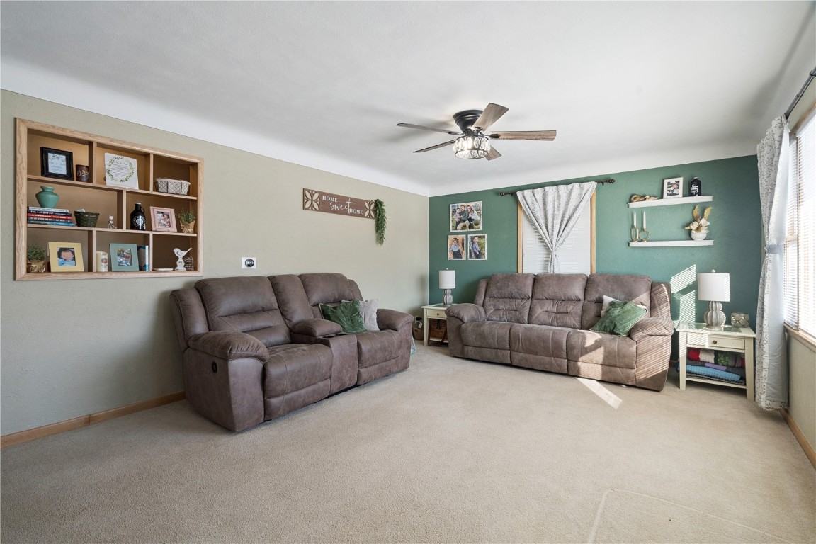 330 26th Street NW Cedar Rapids IA 52405