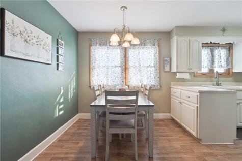 330 26th Street NW Cedar Rapids IA 52405
