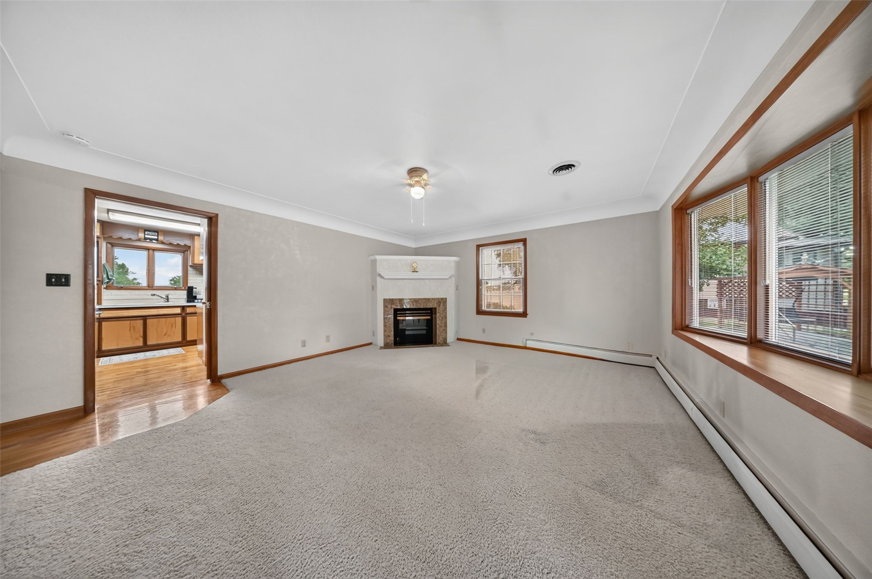 288 28th Avenue SW Cedar Rapids IA 52404