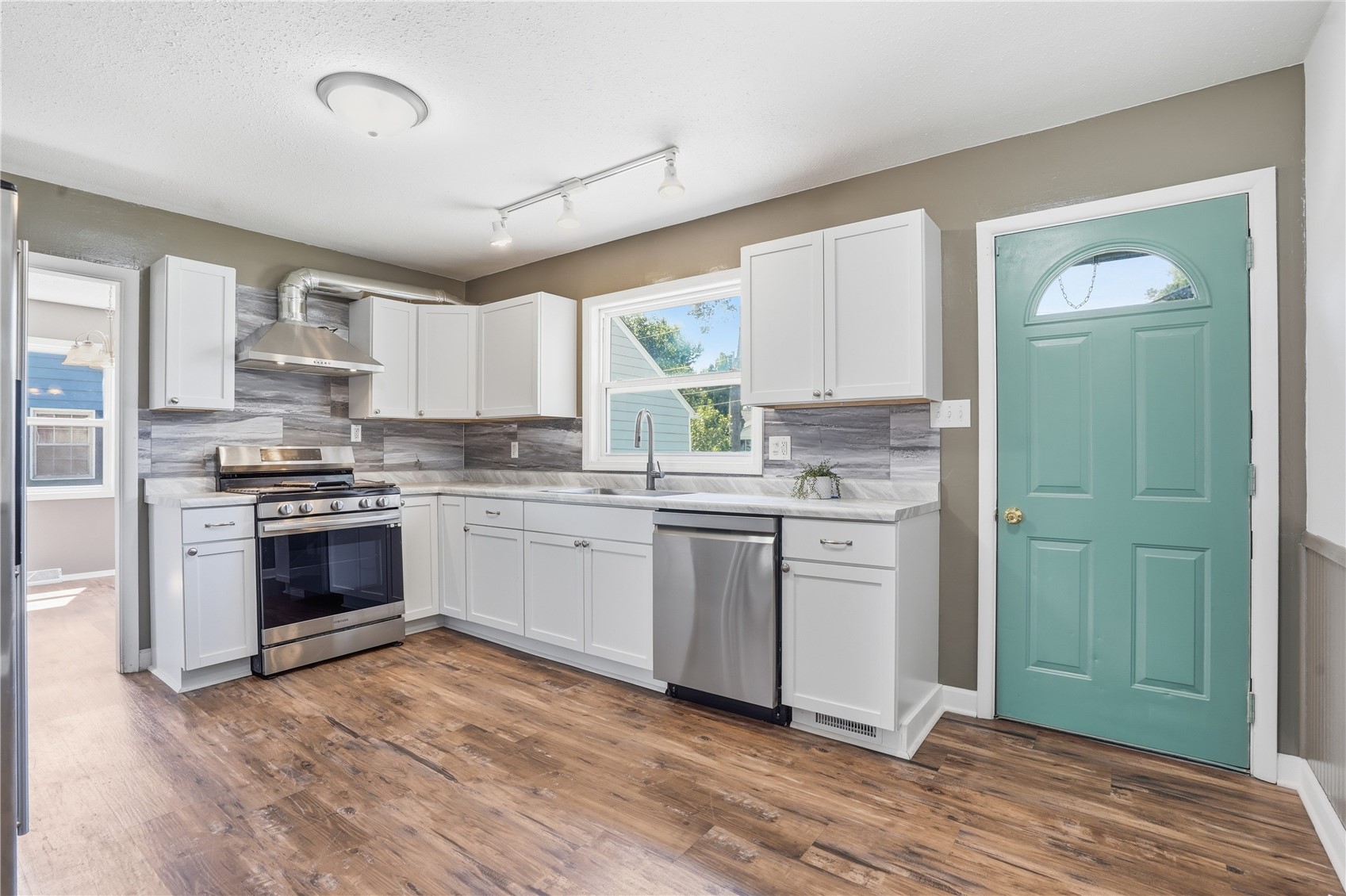 1287 29th Street NE Cedar Rapids IA 52402