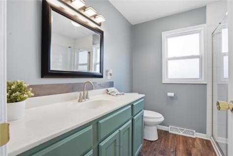 1287 29th Street NE Cedar Rapids IA 52402