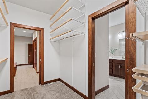 3176 Artesian Road Marion IA 52302