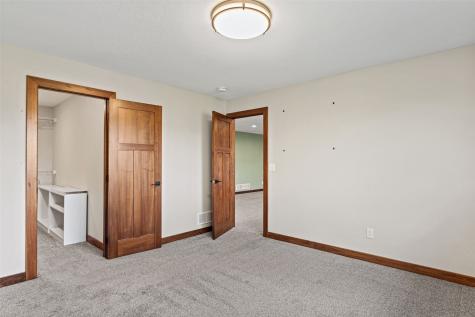 3176 Artesian Road Marion IA 52302