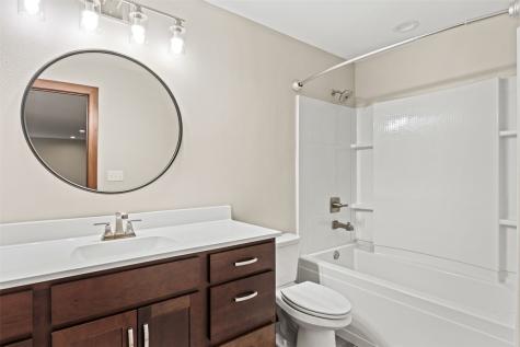 3176 Artesian Road Marion IA 52302