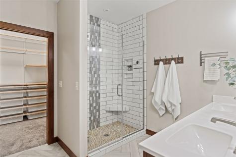 3176 Artesian Road Marion IA 52302