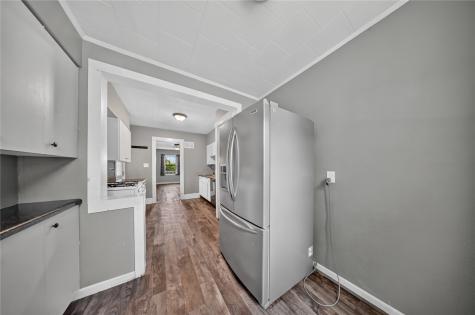 1432 34th Street NE Cedar Rapids IA 52402