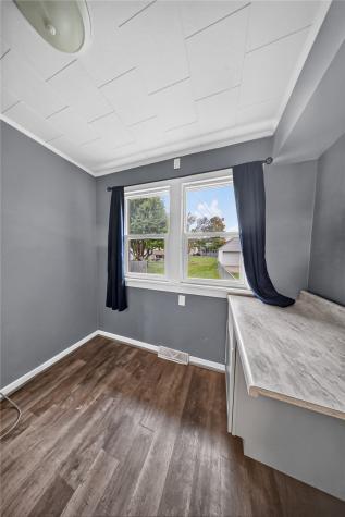 1432 34th Street NE Cedar Rapids IA 52402