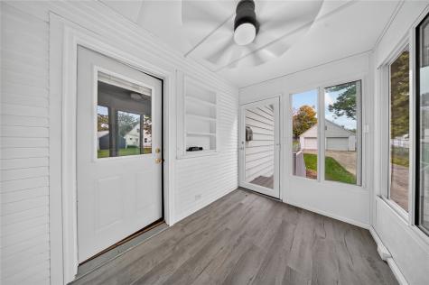 1432 34th Street NE Cedar Rapids IA 52402