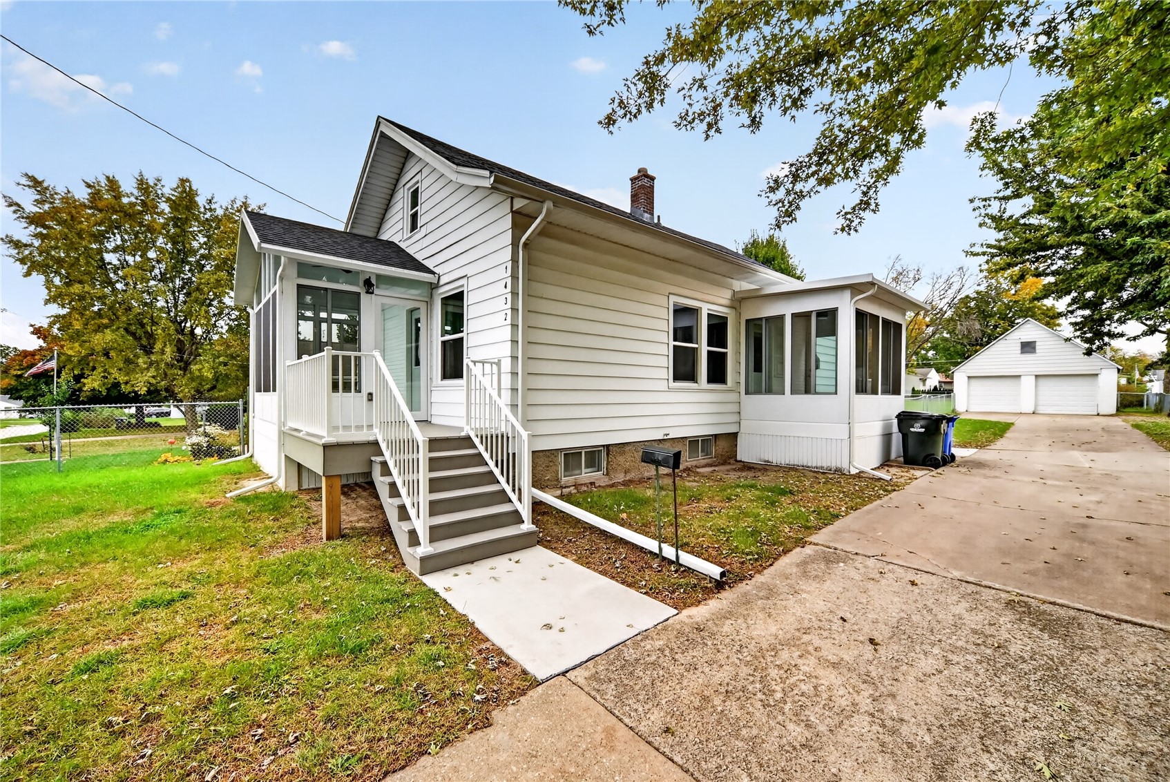 1432 34th Street NE Cedar Rapids IA 52402