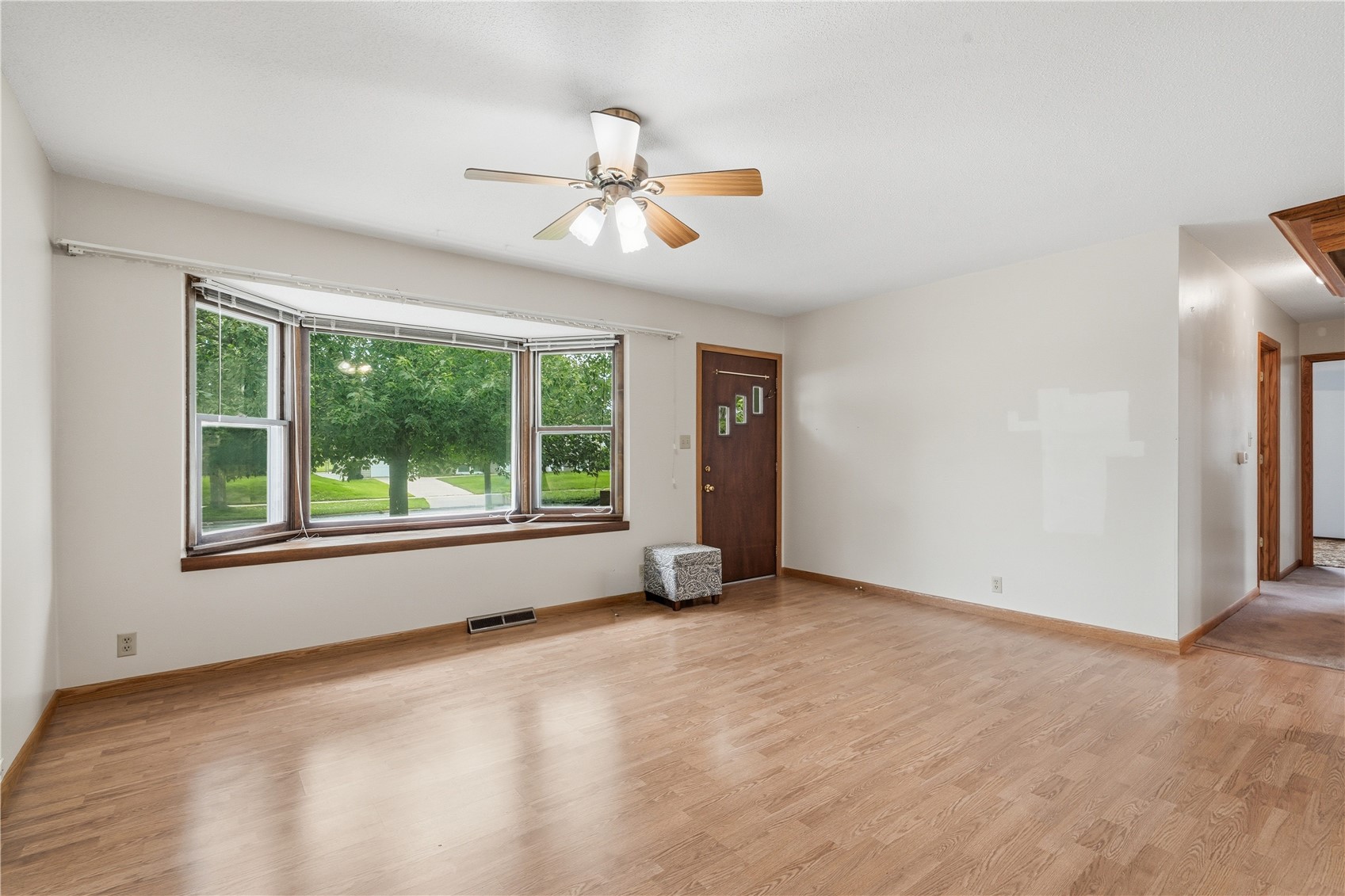 4610 Twin Pines Drive NE Cedar Rapids IA 52402