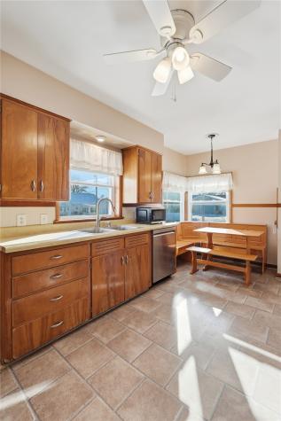 121 Moothart Street Alburnett IA 52202