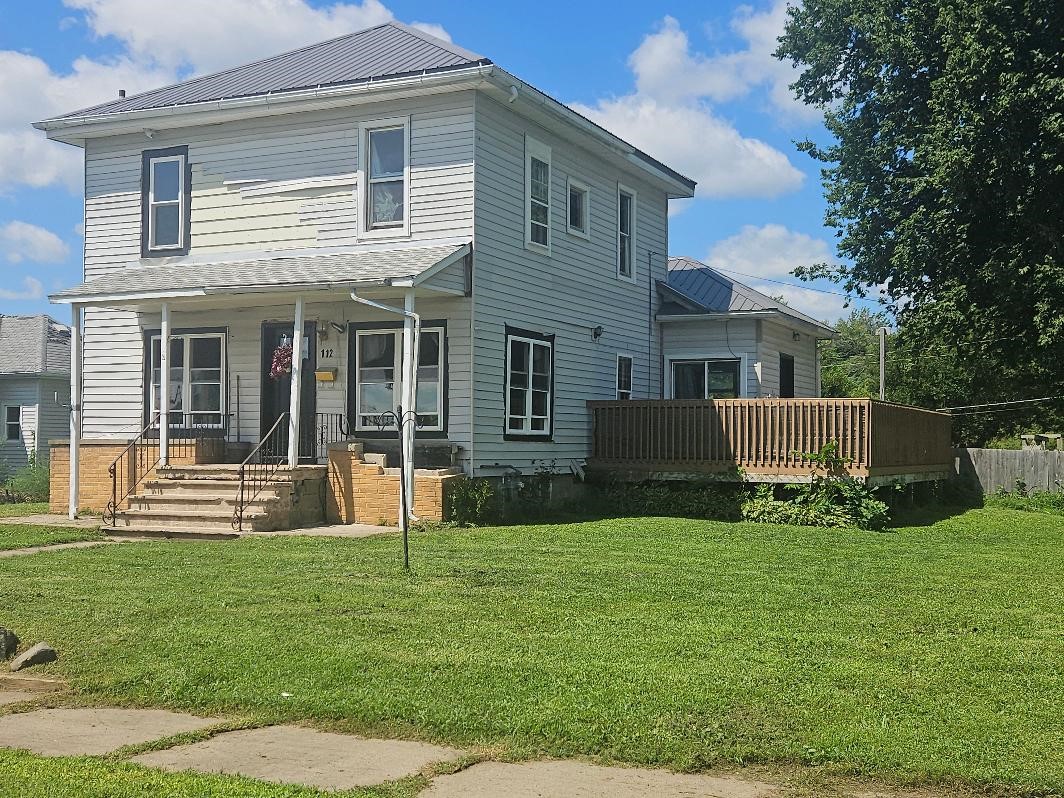 112 11th Street Belle Plaine IA 52208