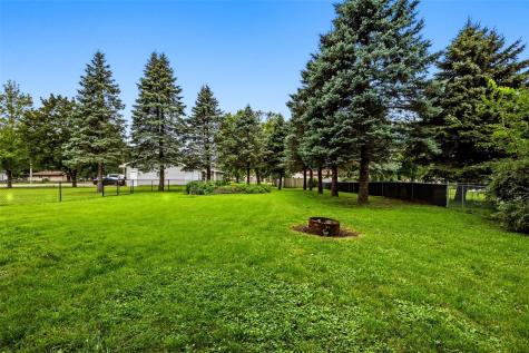 148 Delhi Road Manchester IA 52057