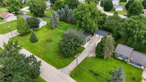148 Delhi Road Manchester IA 52057