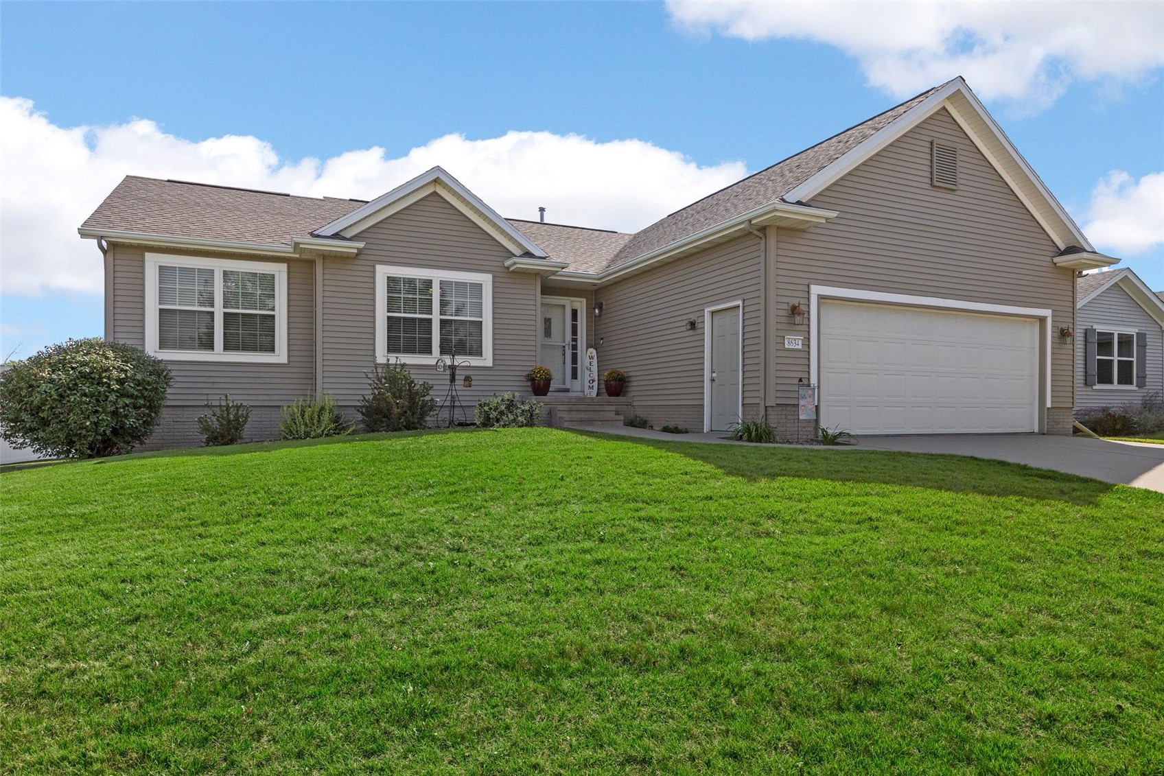 8634 Harrington Drive NE Cedar Rapids IA 52402