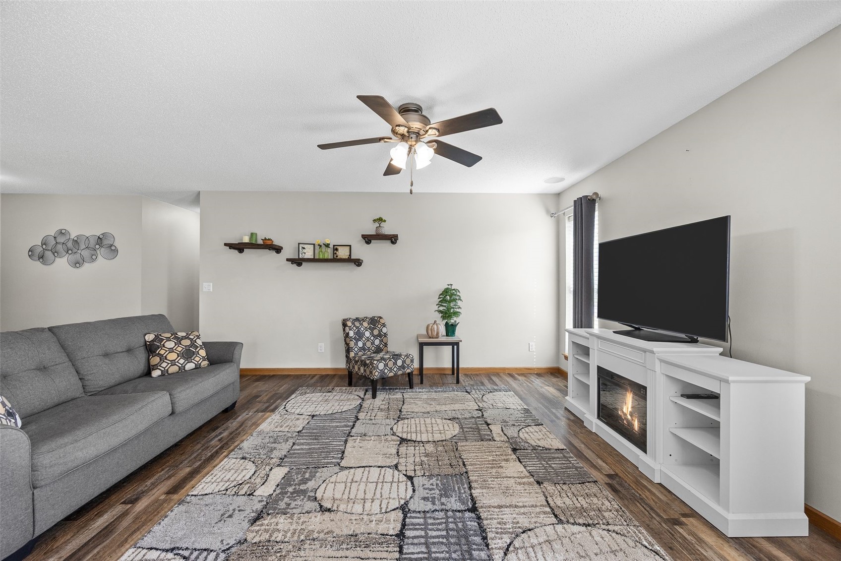 8634 Harrington Drive NE Cedar Rapids IA 52402
