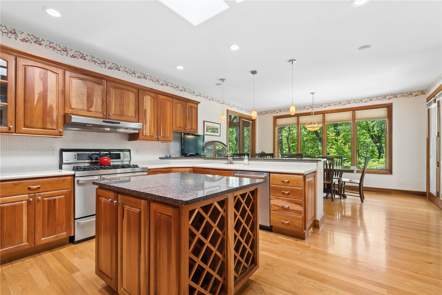 1215 34th Street SE Cedar Rapids IA 52403