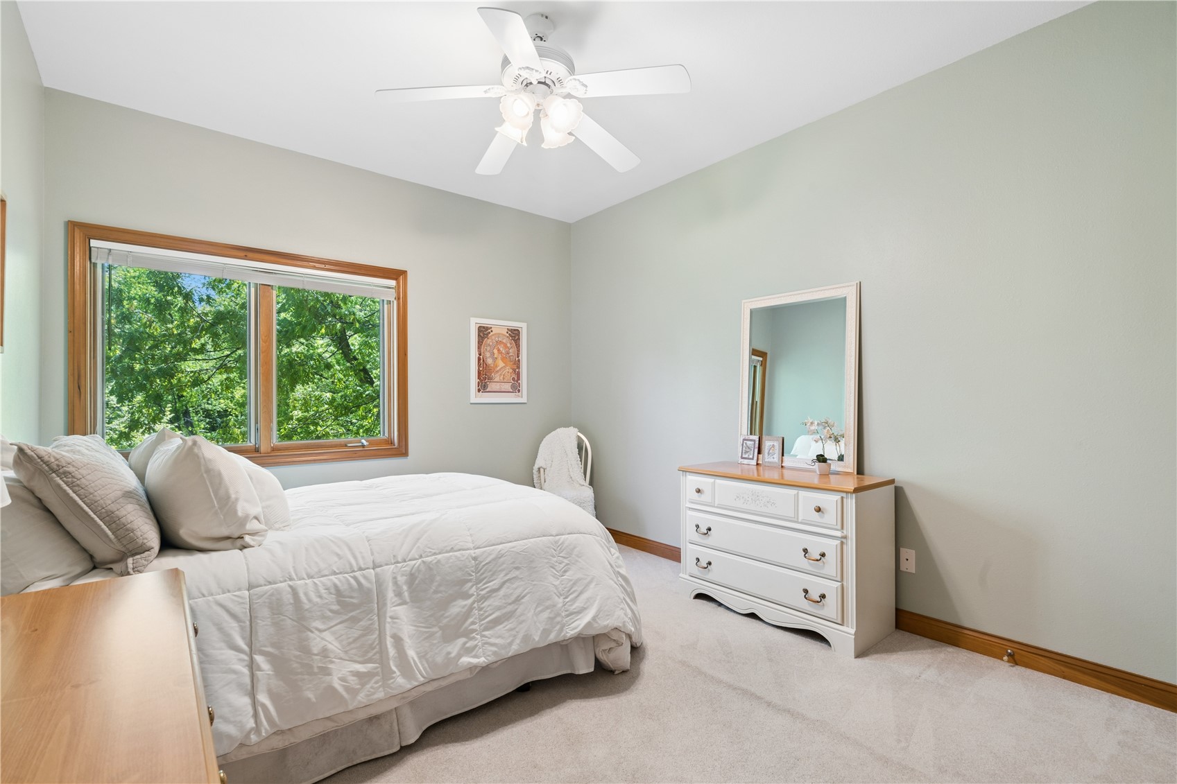 1215 34th Street SE Cedar Rapids IA 52403