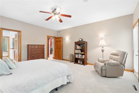 1215 34th Street SE Cedar Rapids IA 52403