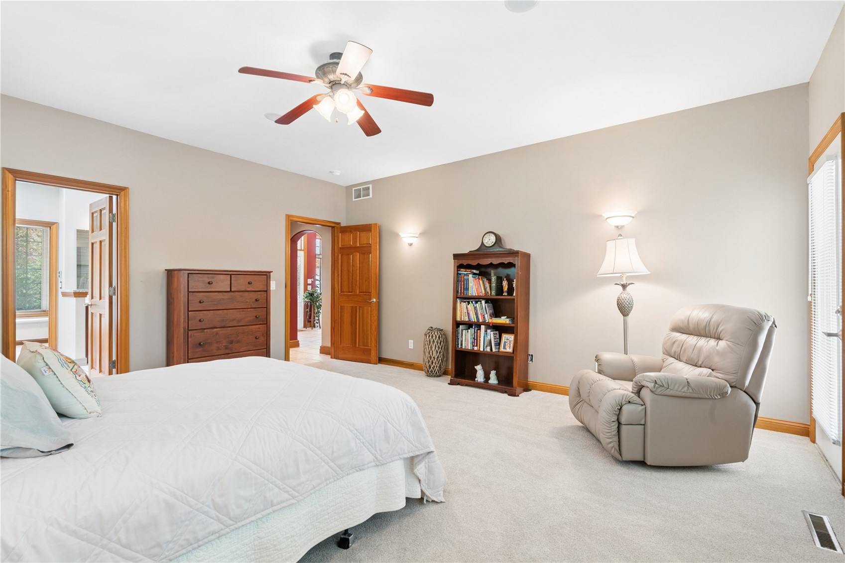 1215 34th Street SE Cedar Rapids IA 52403