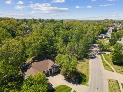 1215 34th Street SE Cedar Rapids IA 52403
