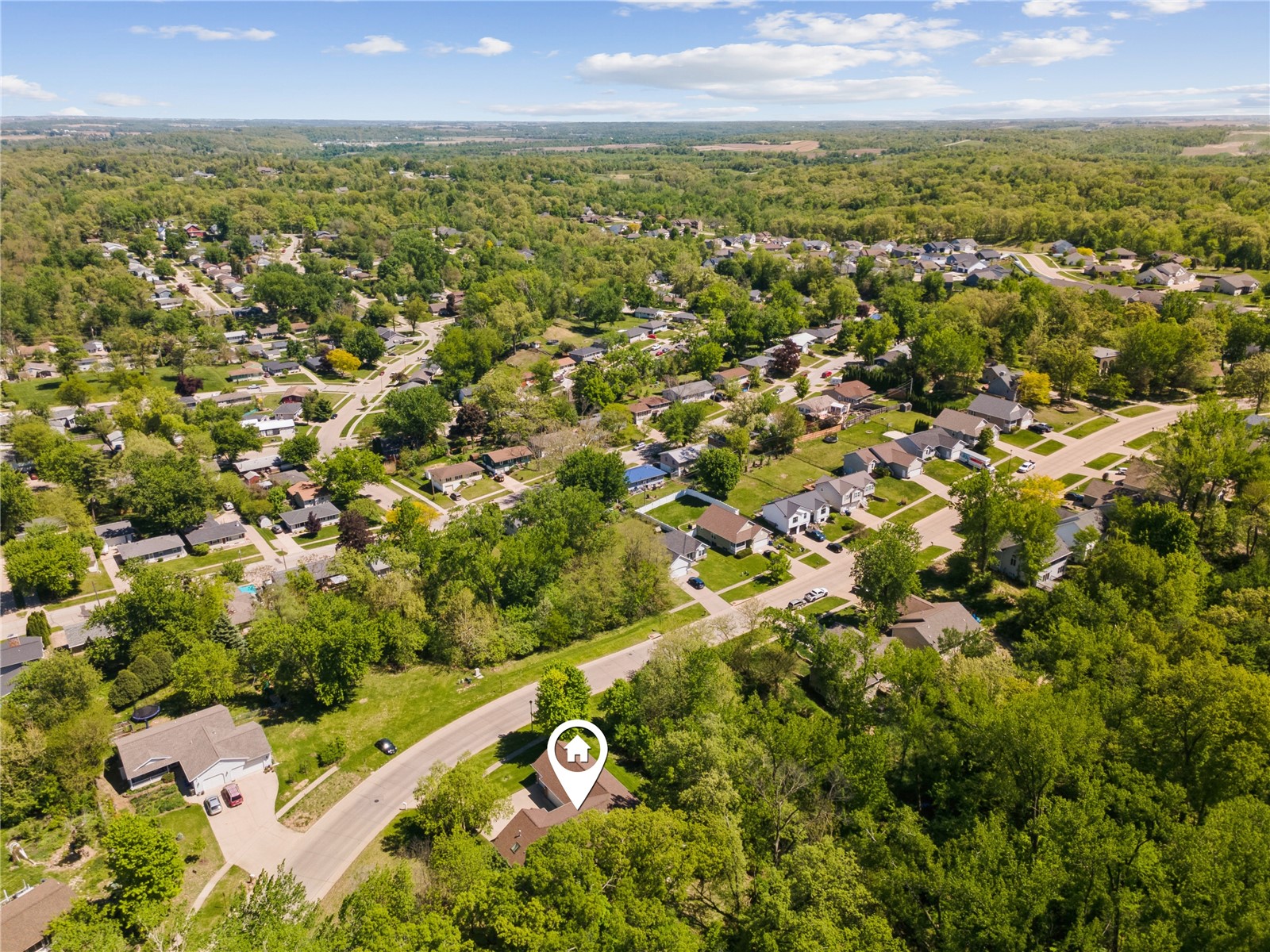 1215 34th Street SE Cedar Rapids IA 52403