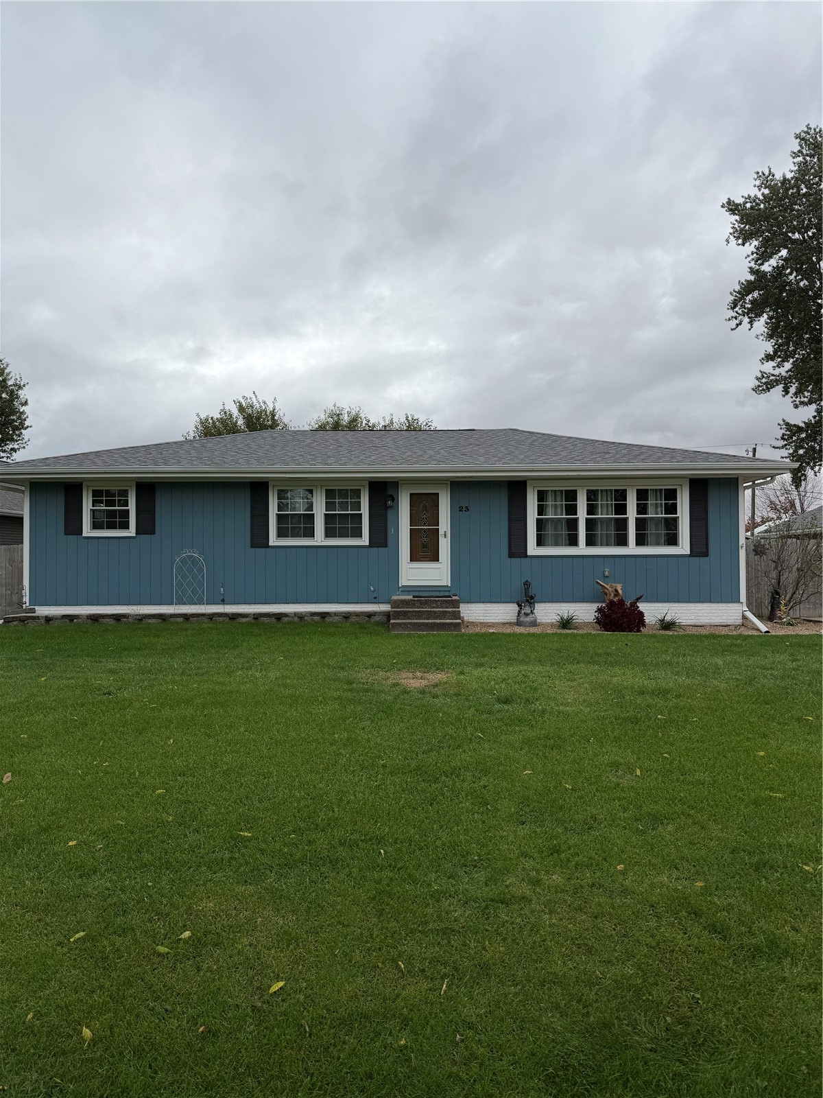 23 Drake Drive Palo IA 52324