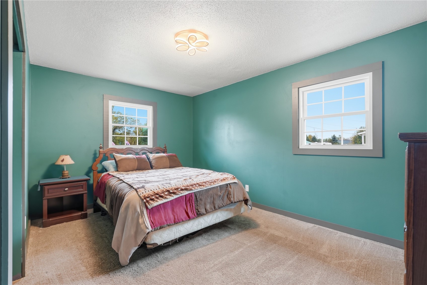 23 Drake Drive Palo IA 52324