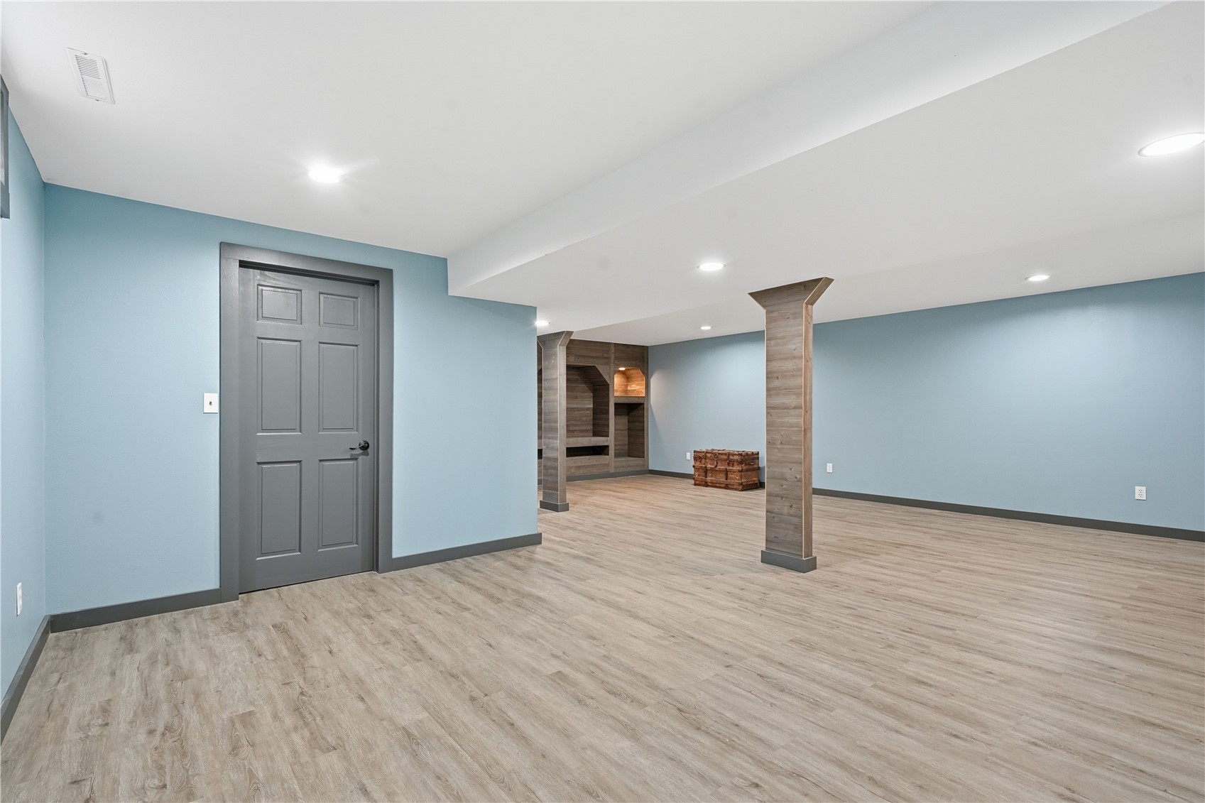 23 Drake Drive Palo IA 52324